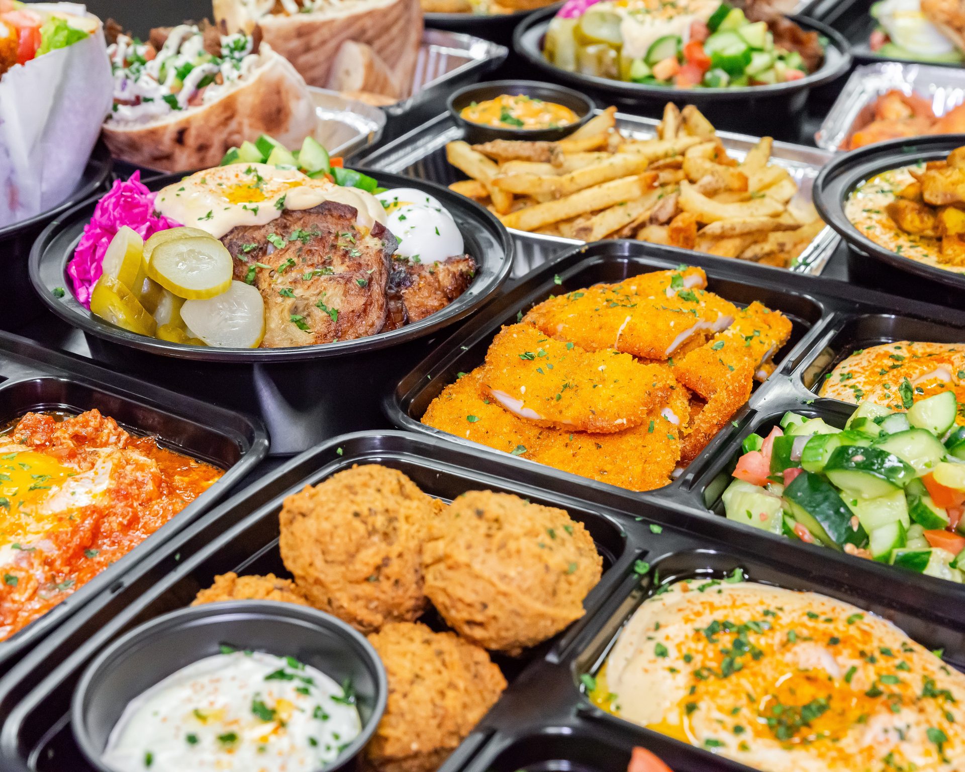 Party platters and trays